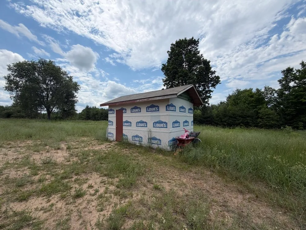 653 W Elder Road Custer Township, MI 49659