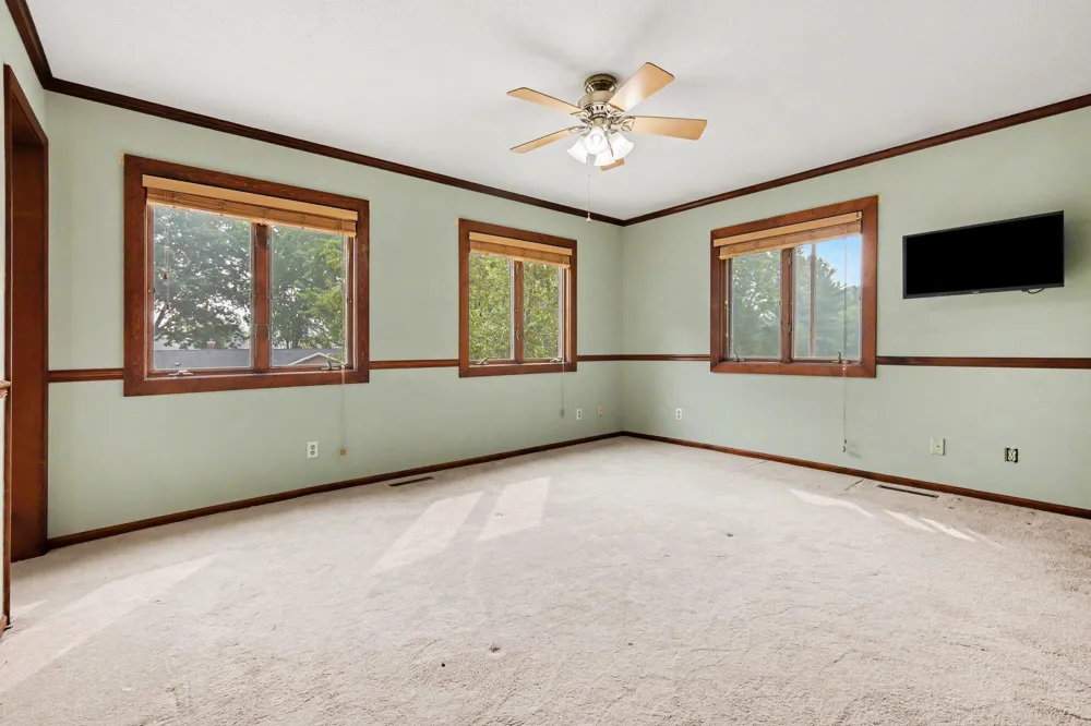 4410 Laurel Drive Royalton Township, MI 49085