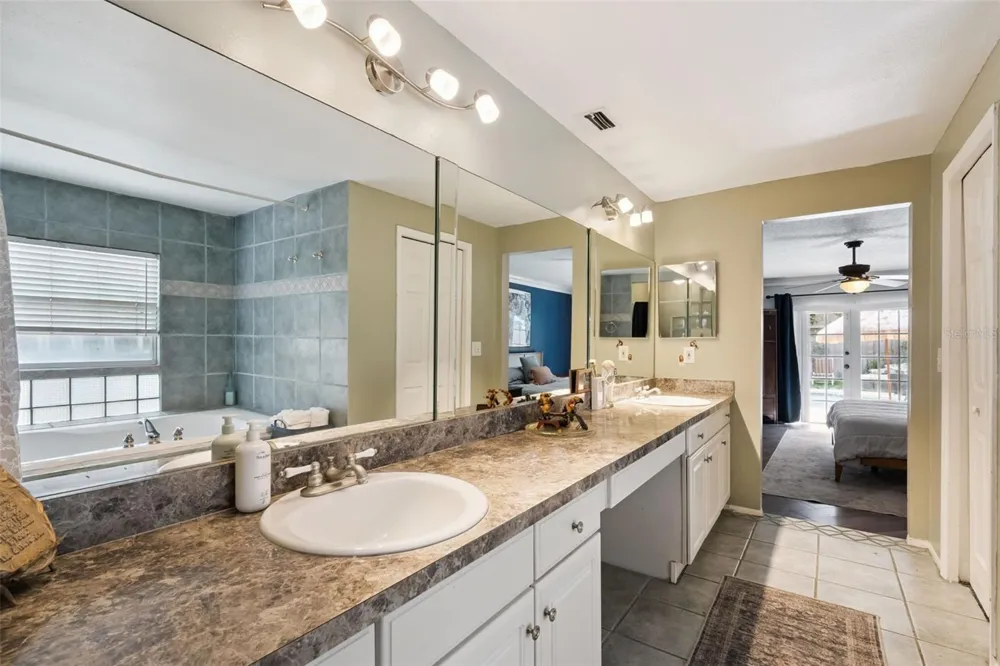5405 BAYBROOK AVENUE Orlando, FL 32819