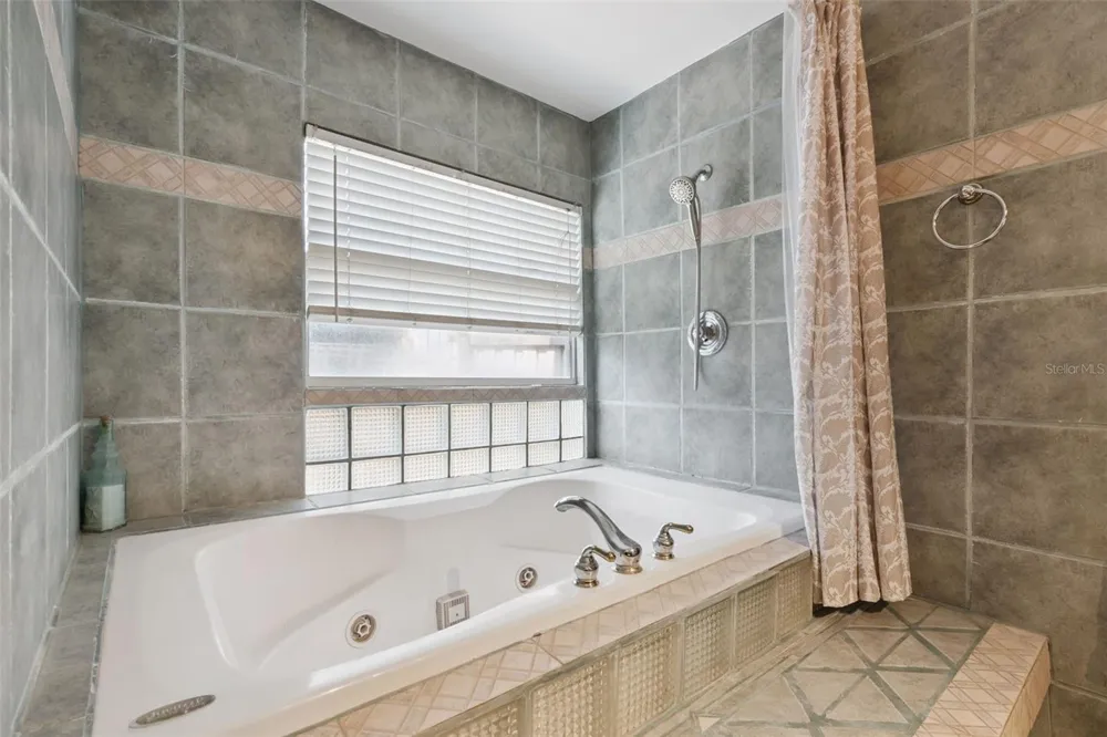 5405 BAYBROOK AVENUE Orlando, FL 32819