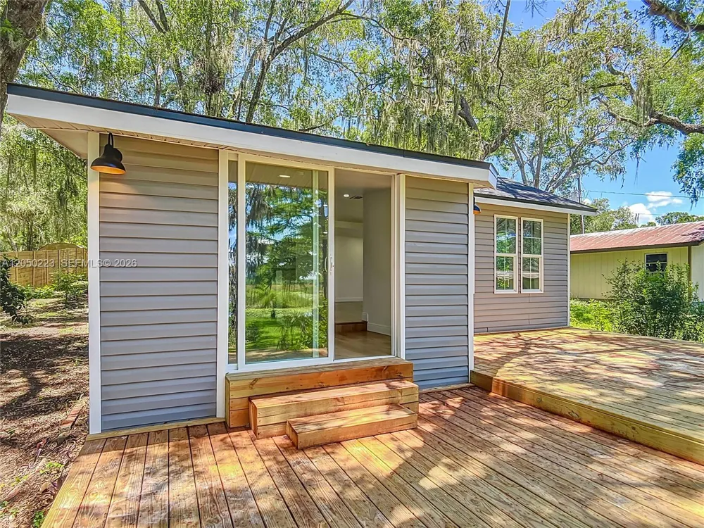 8781 S LAKESHORE DR FLORAL CITY Other City - In The State Of Florida, FL 34436