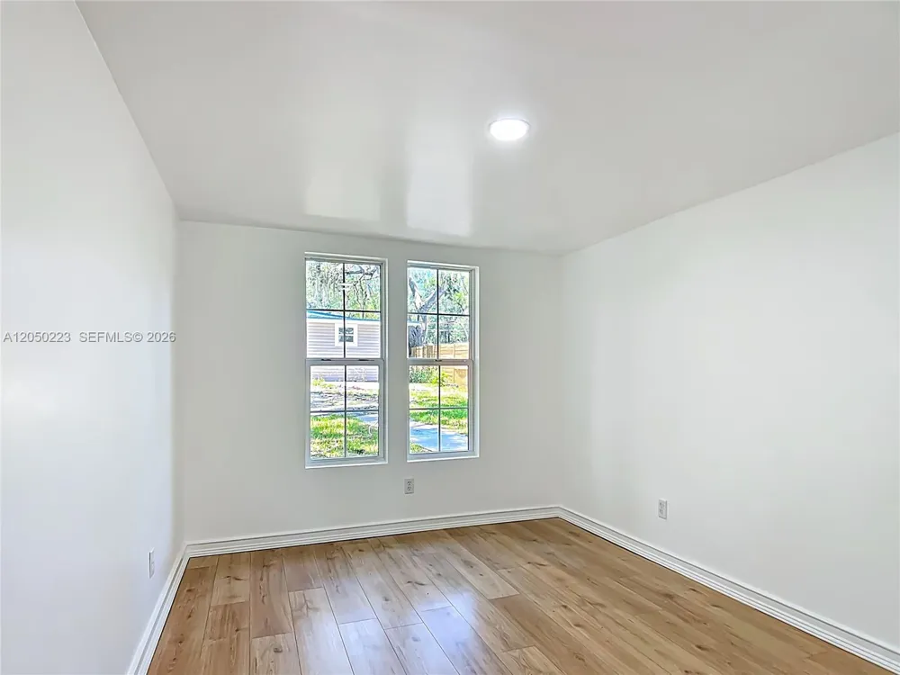 8781 S LAKESHORE DR FLORAL CITY Other City - In The State Of Florida, FL 34436