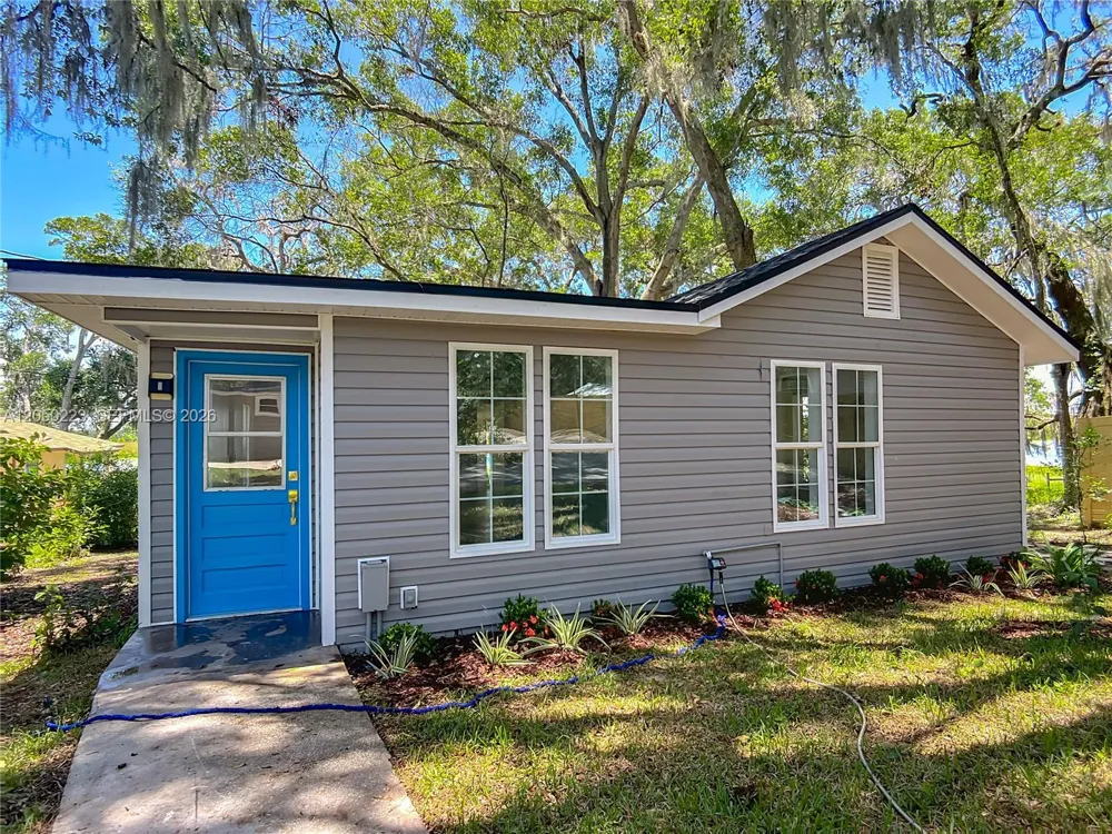 8781 S LAKESHORE DR FLORAL CITY Other City - In The State Of Florida, FL 34436