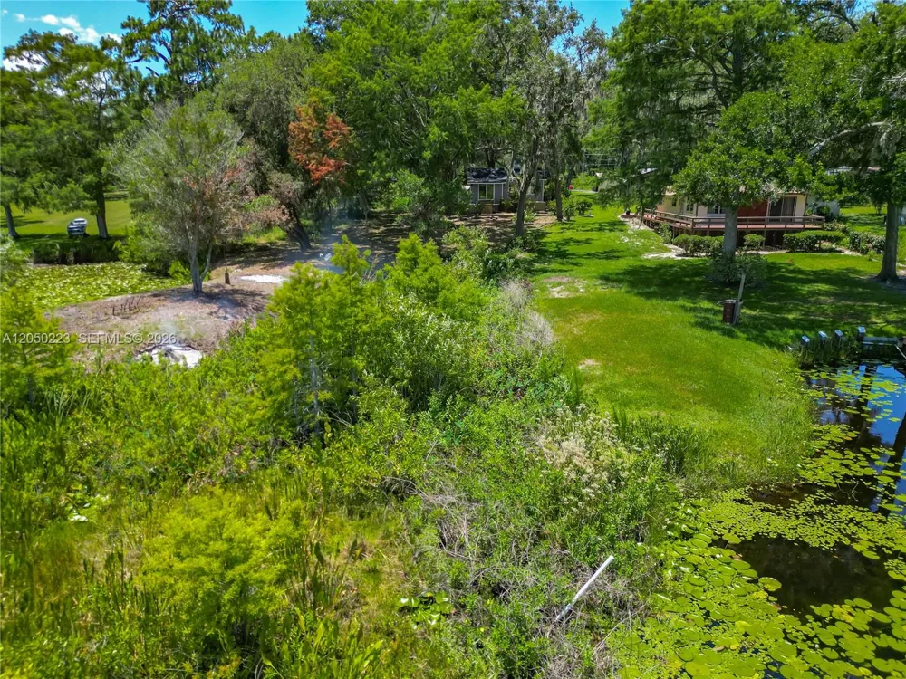 8781 S LAKESHORE DR FLORAL CITY Other City - In The State Of Florida, FL 34436