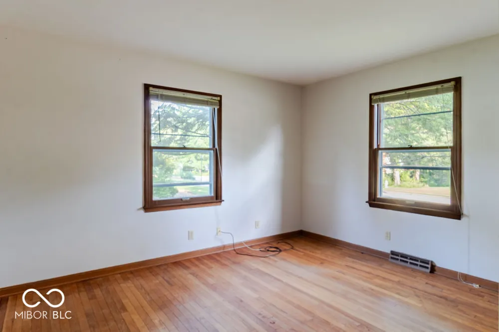 4501 E Cambridge Court Bloomington, IN 47408