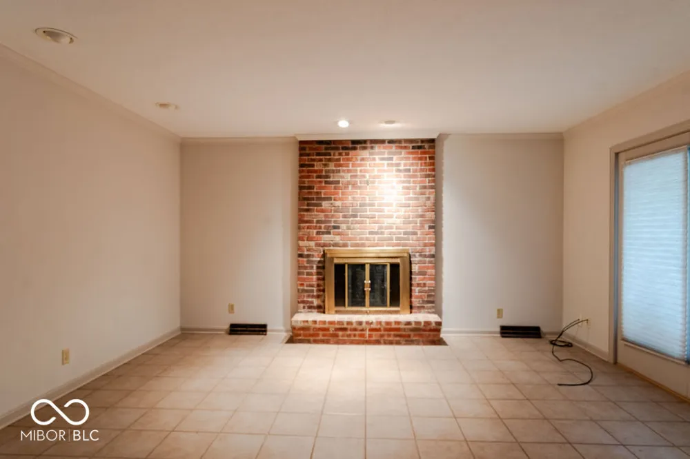 4501 E Cambridge Court Bloomington, IN 47408