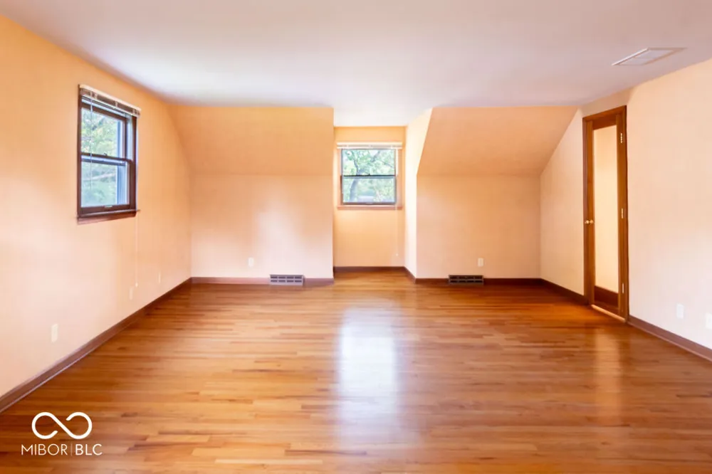 4501 E Cambridge Court Bloomington, IN 47408