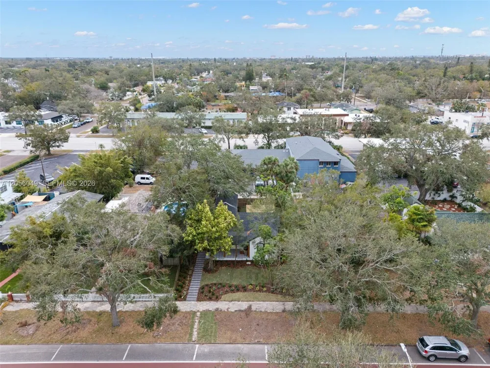 4536 1ST AVENUE N St Petersburg, FL 33713