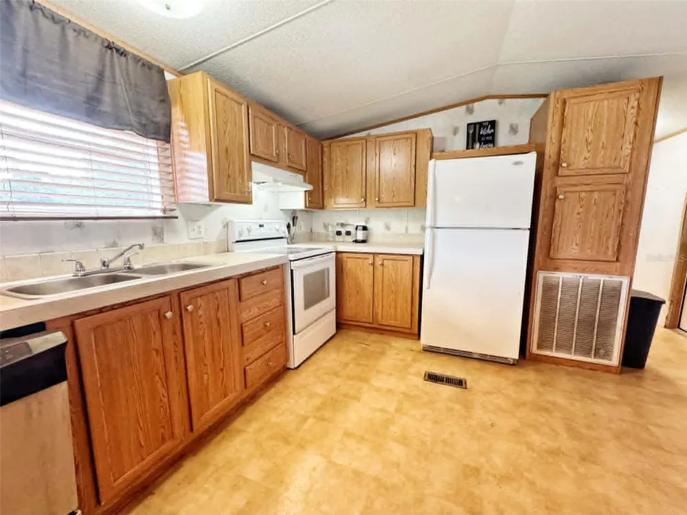 612 MORGAN ROAD Winter Haven, FL 33880