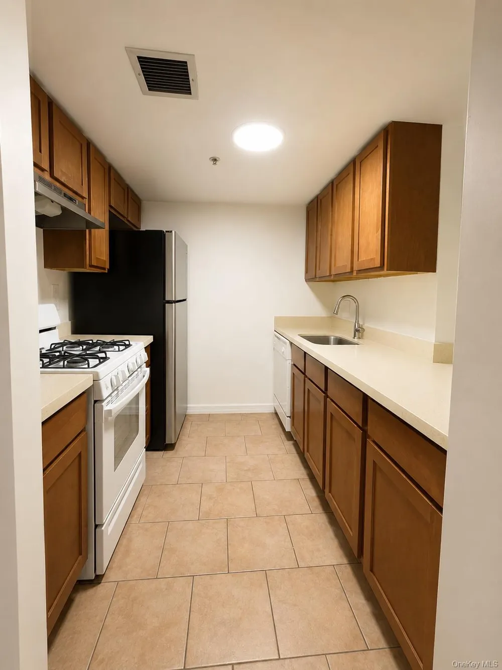 38-11 108th Street #3H Corona, NY 11368