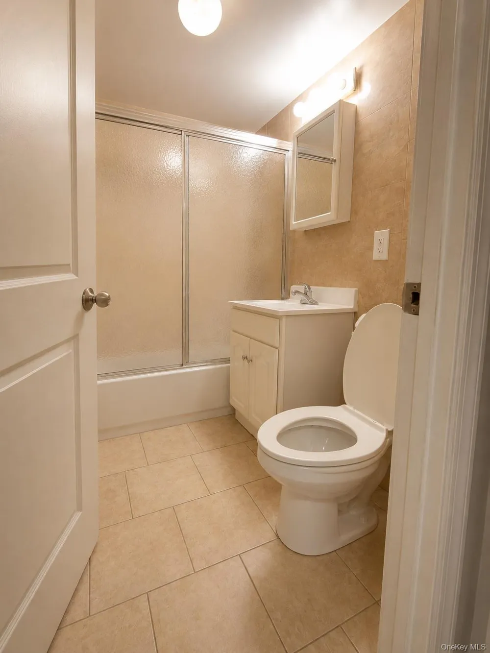 38-11 108th Street #3H Corona, NY 11368