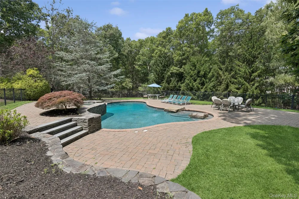 12 Ridge Road Setauket, NY 11733