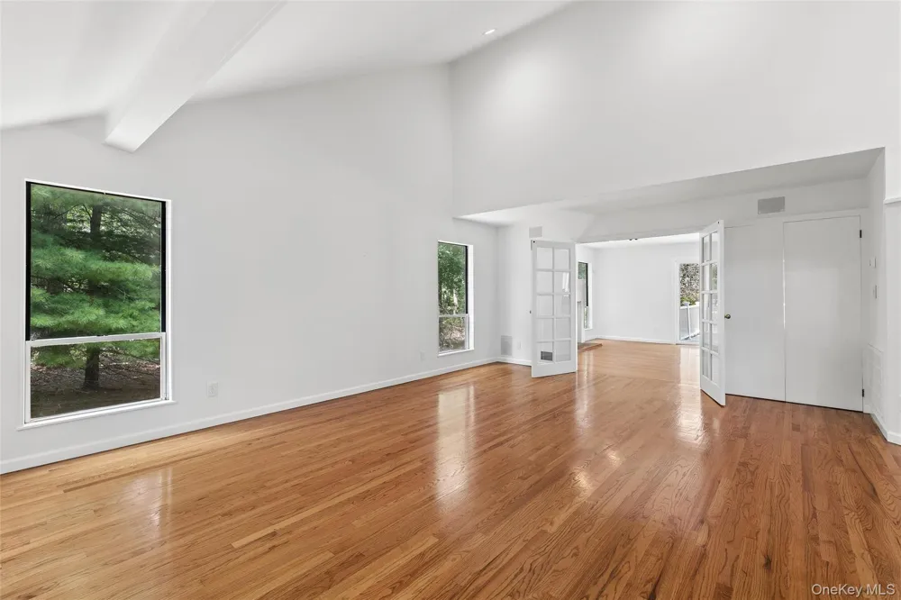 12 Ridge Road Setauket, NY 11733