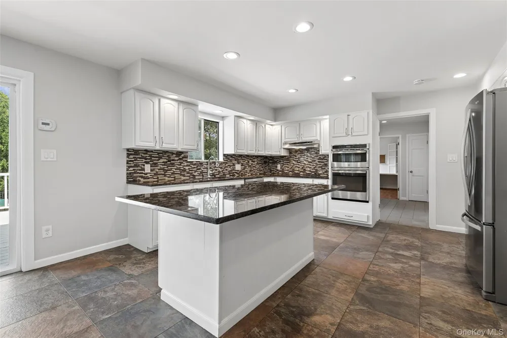 12 Ridge Road Setauket, NY 11733