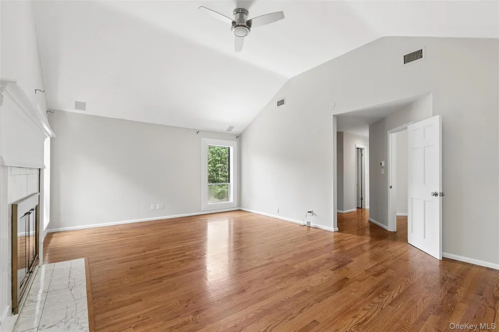 12 Ridge Road Setauket, NY 11733