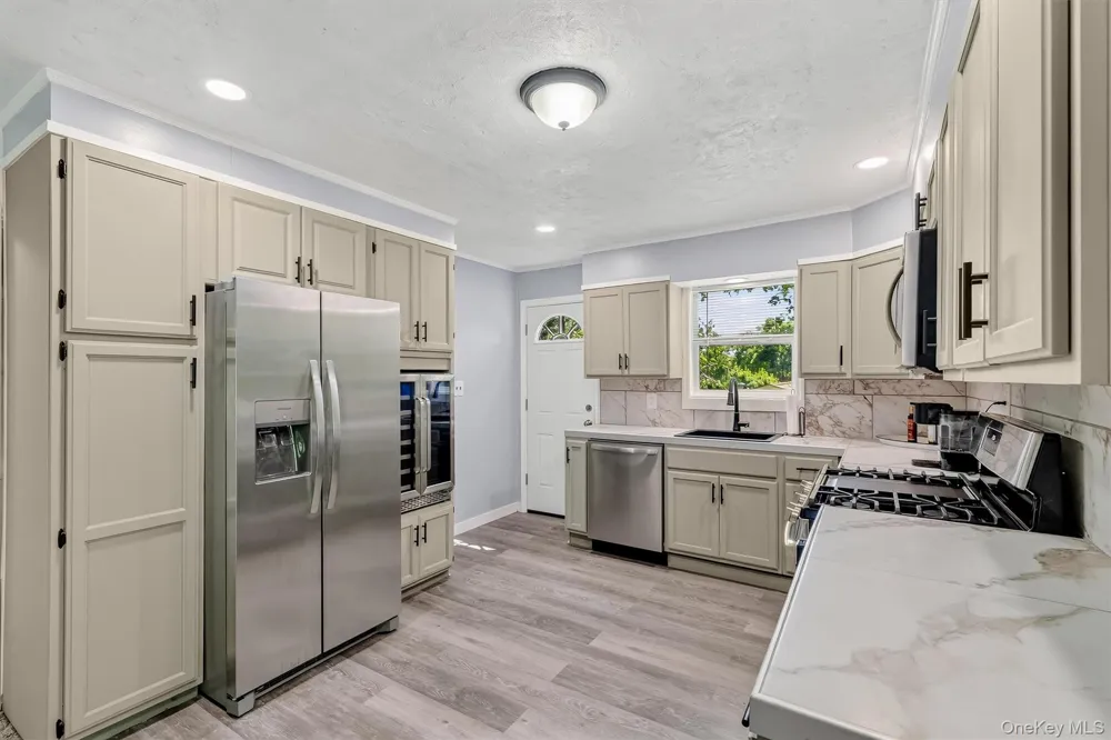 52 Mountain Avenue Greenwood Lake, NY 10925