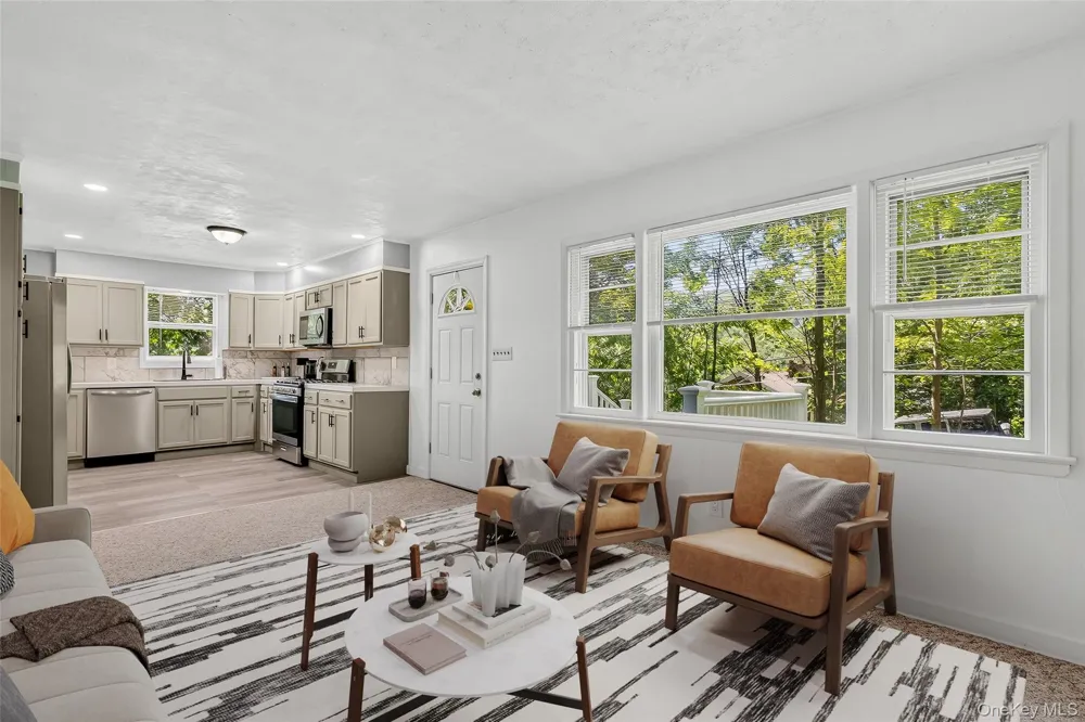 52 Mountain Avenue Greenwood Lake, NY 10925