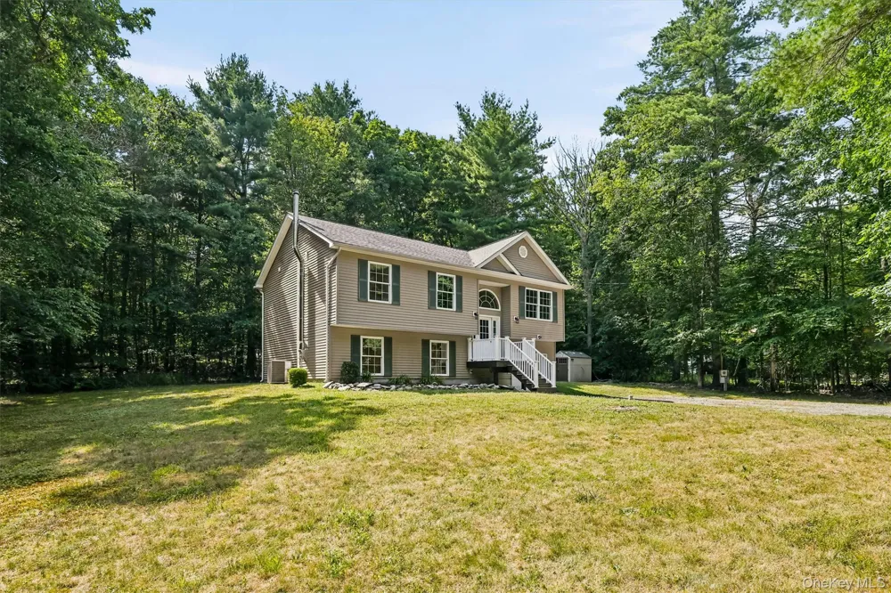 135 Old Forestburg Road Sparrowbush, NY 12780