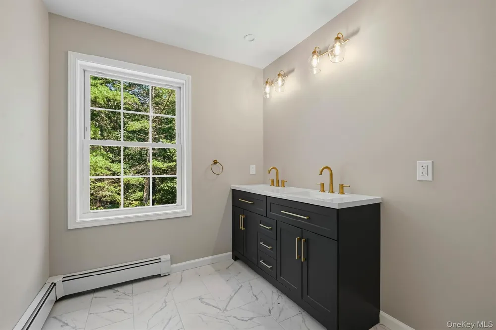 135 Old Forestburg Road Sparrowbush, NY 12780