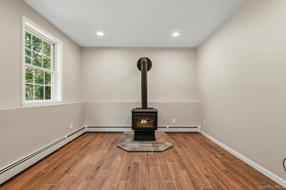135 Old Forestburg Road Sparrowbush, NY 12780