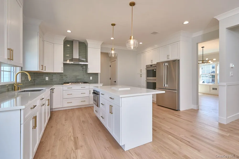 104 Maeder Avenue North Merrick, NY 11566