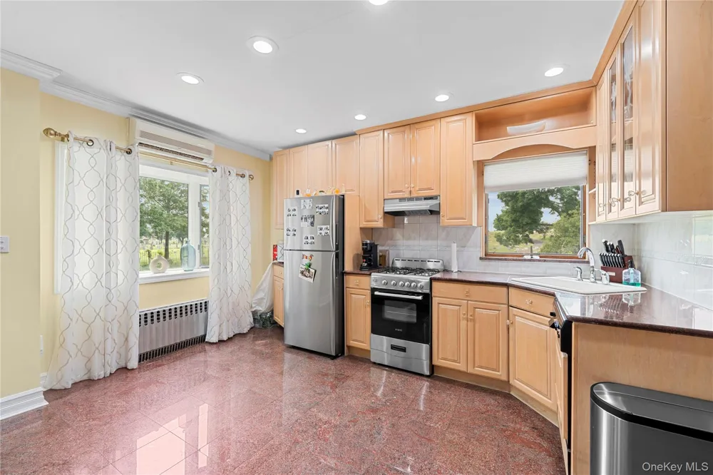 67-01 Eliot Avenue Middle Village, NY 11379
