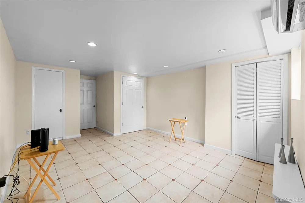 67-01 Eliot Avenue Middle Village, NY 11379