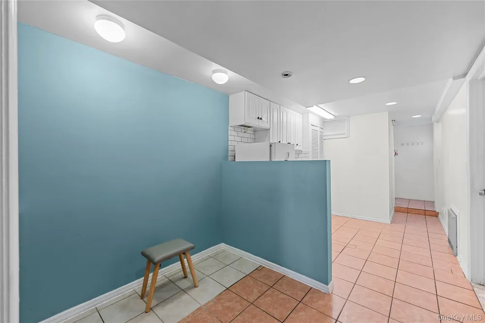 67-01 Eliot Avenue Middle Village, NY 11379
