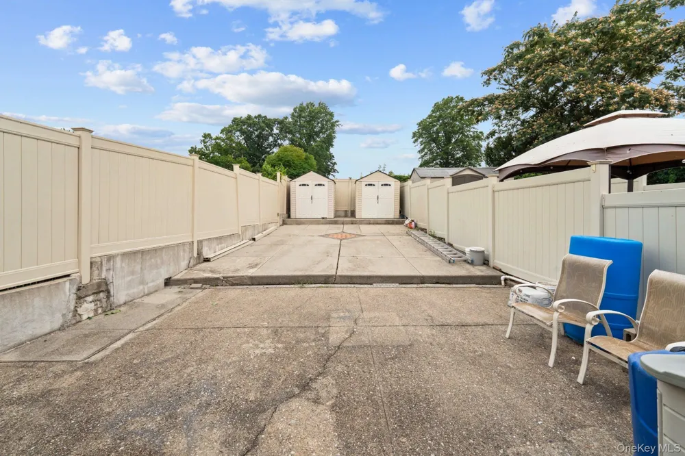 67-01 Eliot Avenue Middle Village, NY 11379