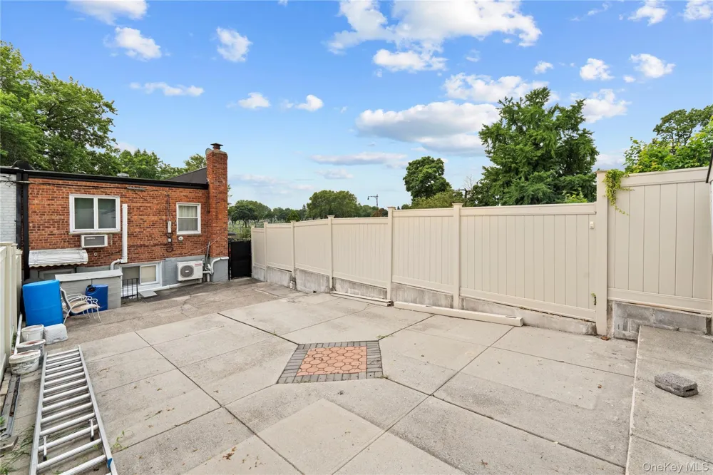 67-01 Eliot Avenue Middle Village, NY 11379