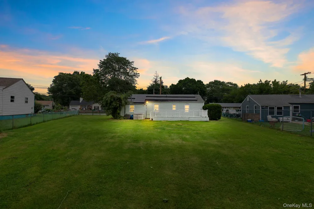27 Philip Street Riverhead, NY 11901