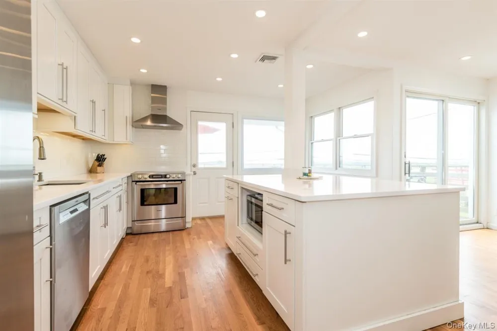 381 Lido Boulevard Lido Beach, NY 11561