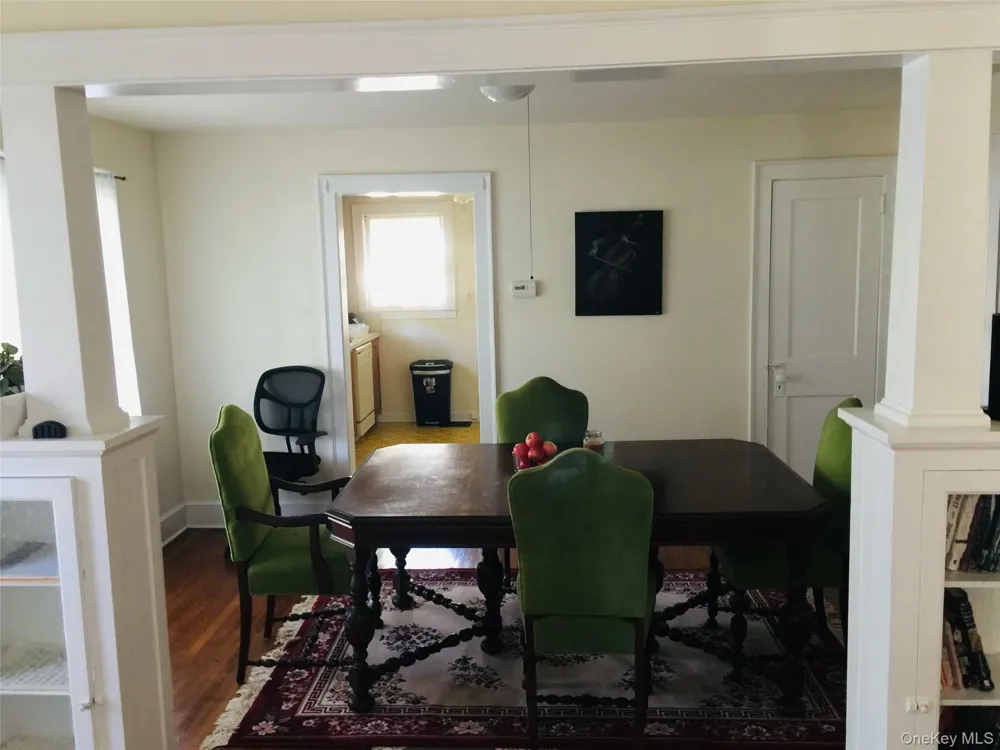 7 Chestnut Street Stony Brook, NY 11790