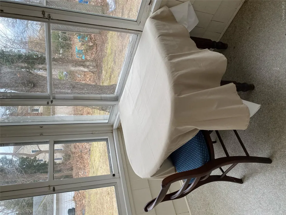 7 Chestnut Street Stony Brook, NY 11790