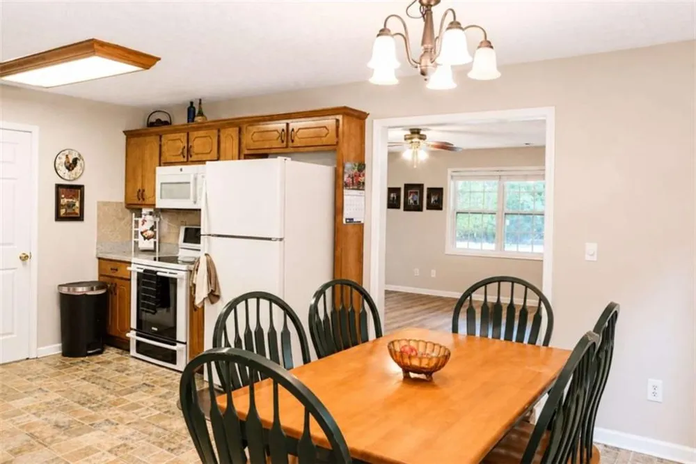 523 S River Drive S Jackson, GA 30233