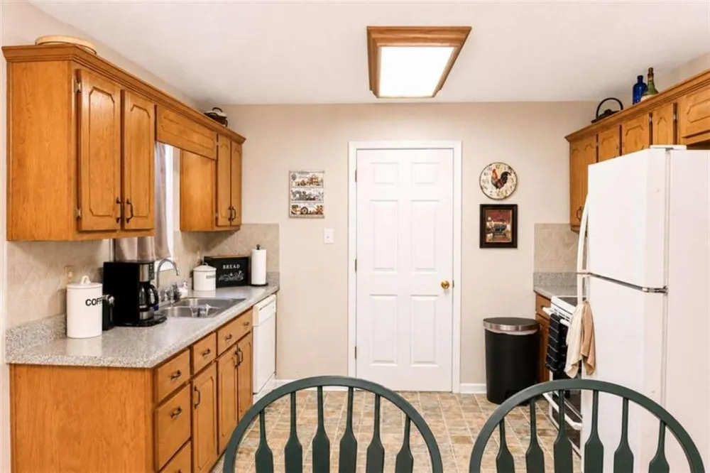 523 S River Drive S Jackson, GA 30233