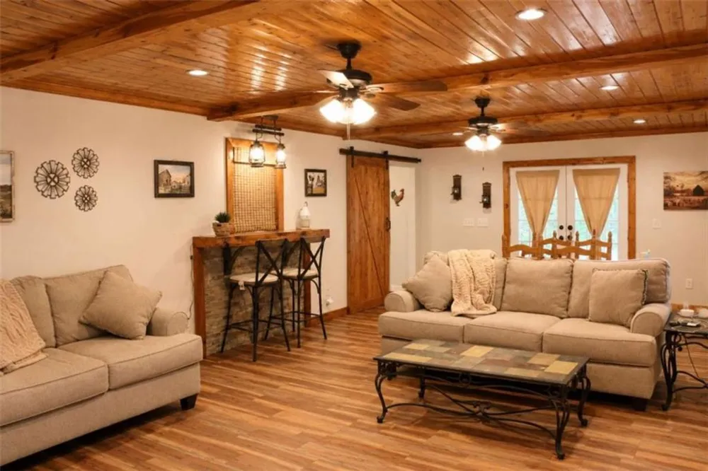 523 S River Drive S Jackson, GA 30233