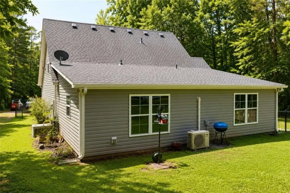 523 S River Drive S Jackson, GA 30233