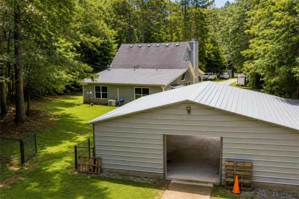 523 S River Drive S Jackson, GA 30233