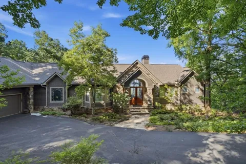84 Fox Claw Knoll