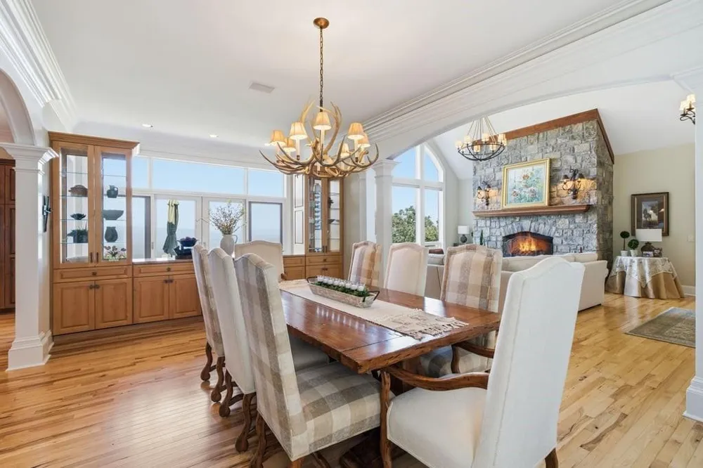 84 Fox Claw Knoll Big Canoe, GA 30143