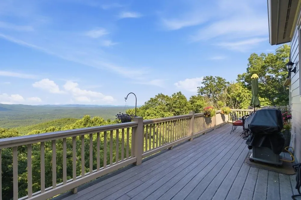84 Fox Claw Knoll Big Canoe, GA 30143