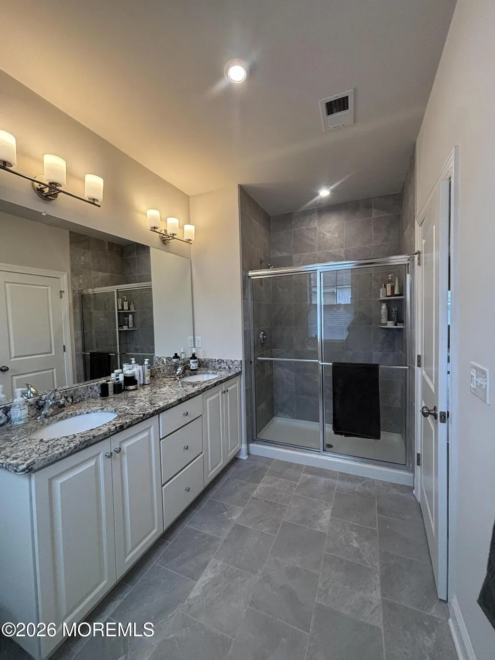 25 Chapel Lane Wall, NJ 07719