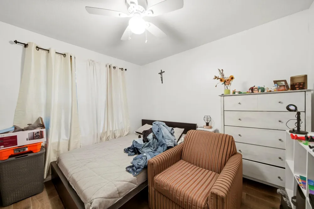731 Meneley Road Winnie, TX 77665