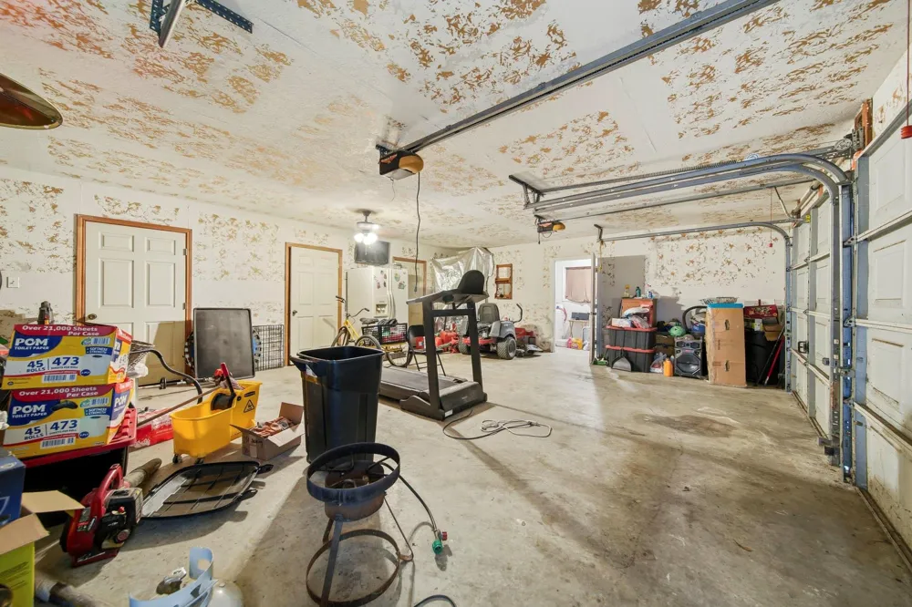 731 Meneley Road Winnie, TX 77665