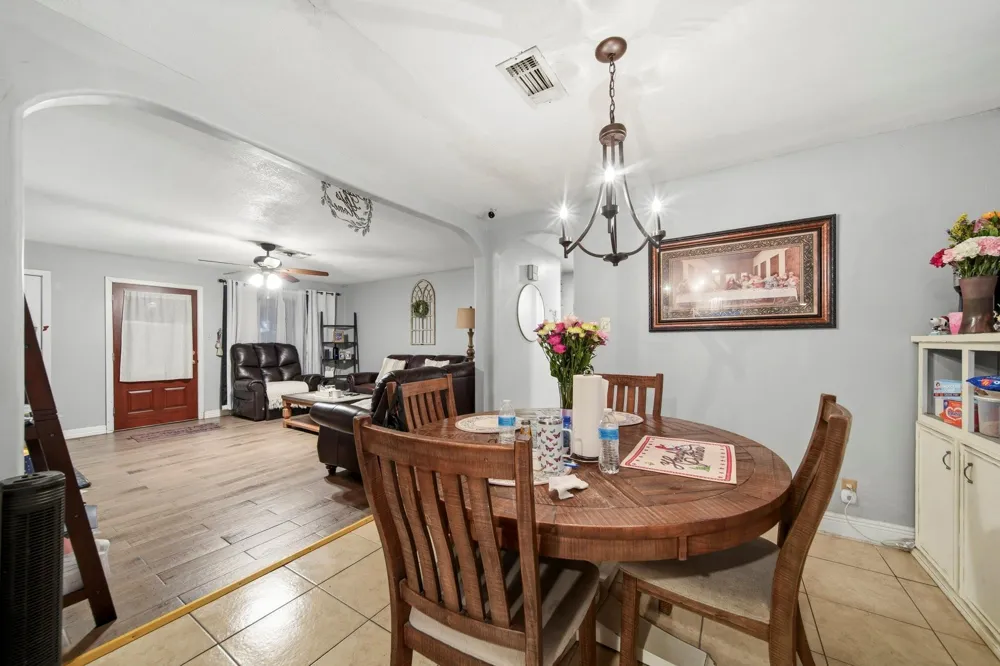 731 Meneley Road Winnie, TX 77665