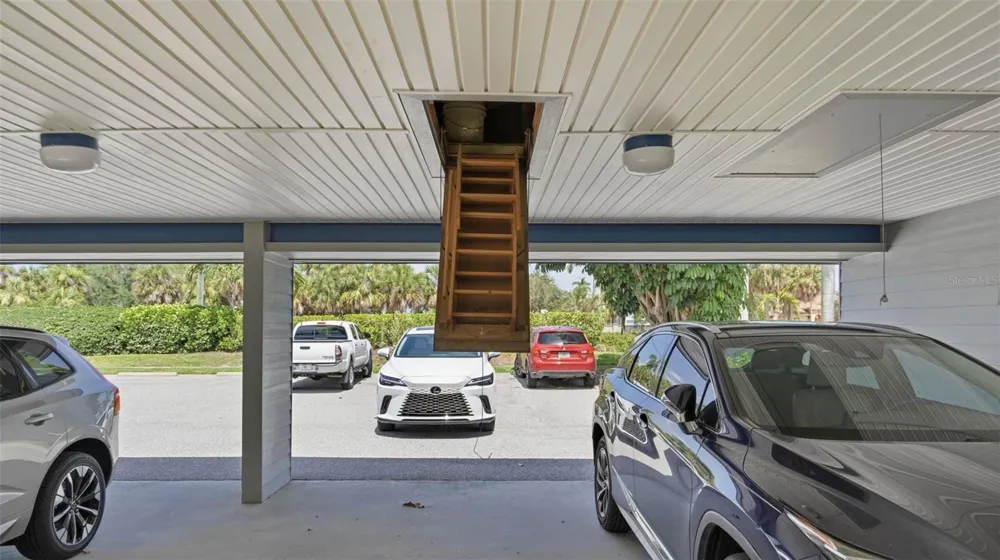910 PINELLAS BAYWAY S #201 Tierra Verde, FL 33715