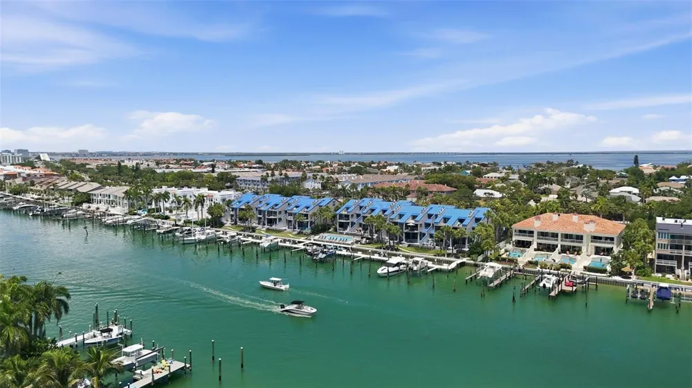 910 PINELLAS BAYWAY S #201 Tierra Verde, FL 33715
