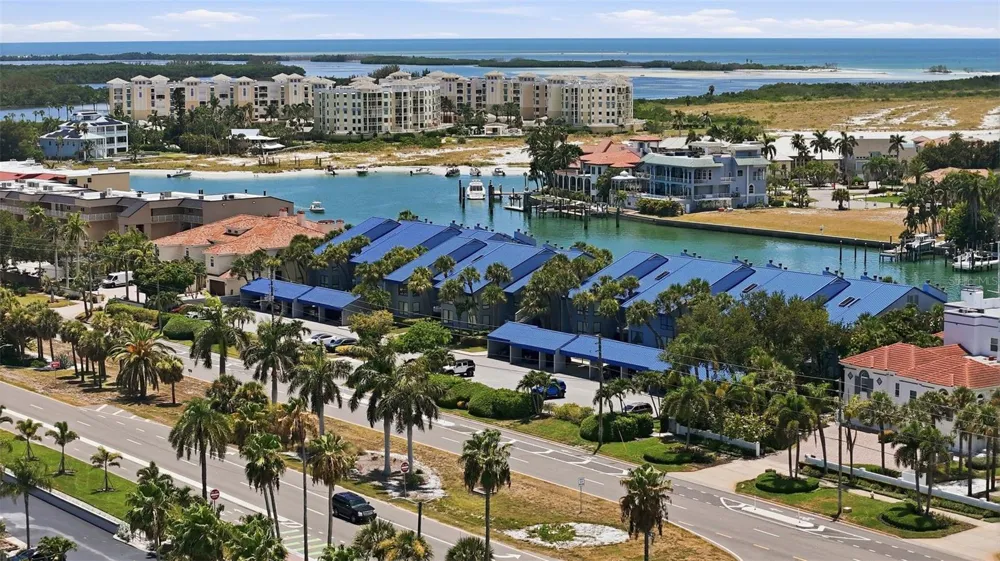 910 PINELLAS BAYWAY S #201 Tierra Verde, FL 33715
