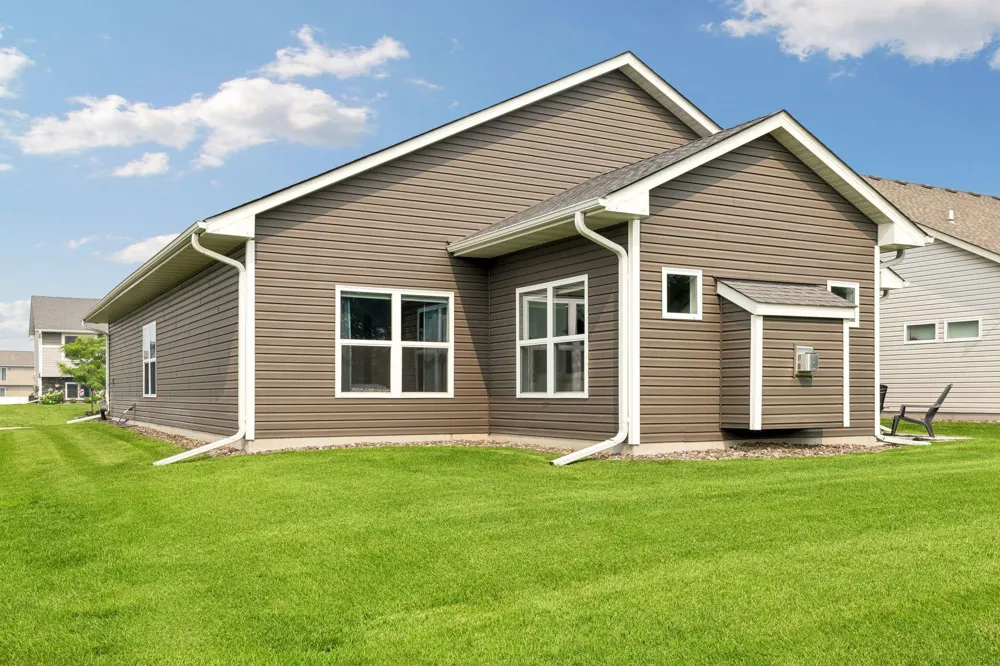 39585 Fawn Avenue North Branch, MN 55056